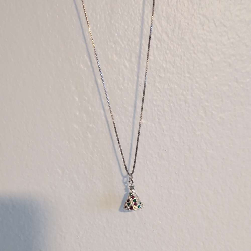 Elegant Silver Christmas Tree Pendant Necklace